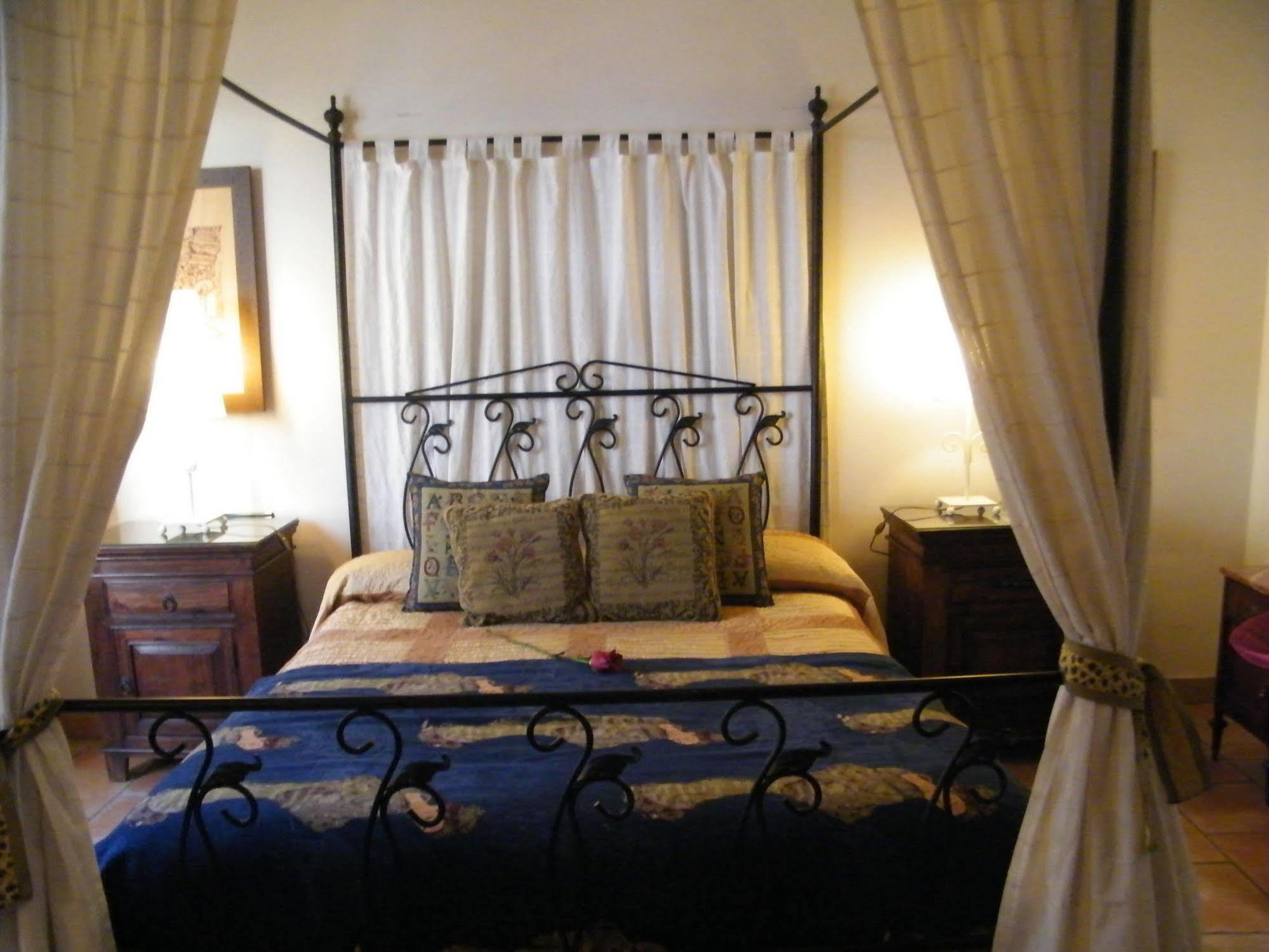 Hotel Rosa De Oro Granada Dış mekan fotoğraf